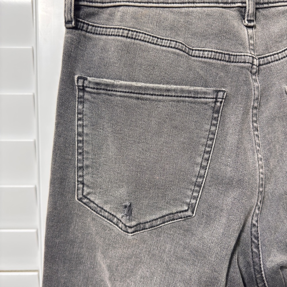 Express Frayed Hem Women's Jeans in Charcoal - Picture 6 of 12